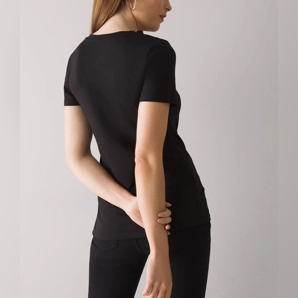 White House Black Market Satin Crew Neck Black Short Sleeve stretchy Tee size XS - Picture 1 of 7